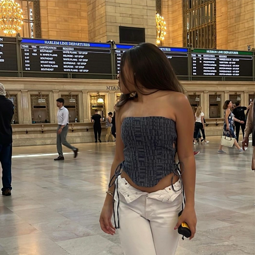Ania B.
