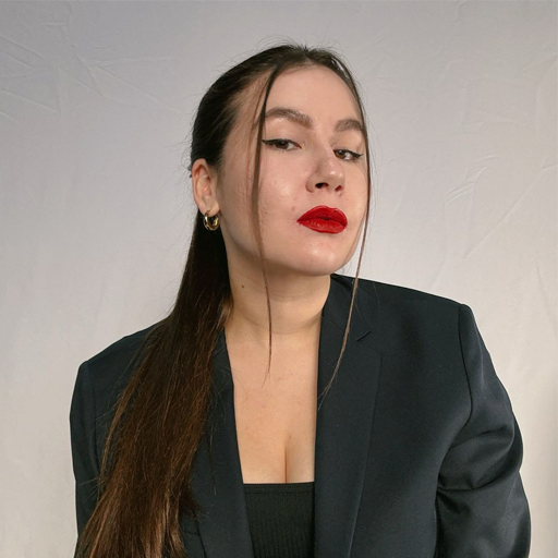 Liana V.